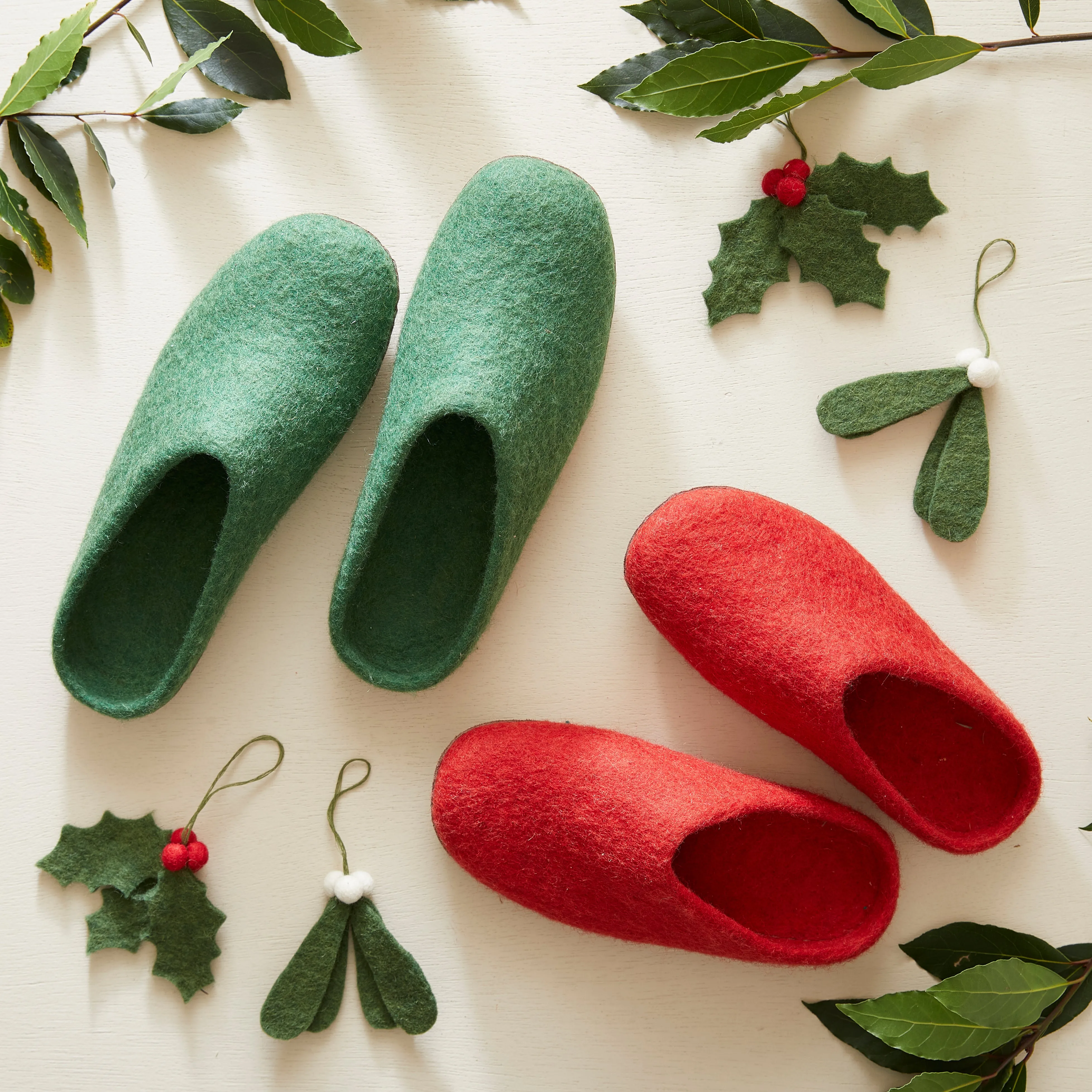 HOLEE Felt Holly Hanging Decoration Pack 5 (WS)